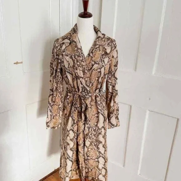 H&M Animal Print Jacket Sz 4 Women Belted Gorgeous - Picture 4 of 10